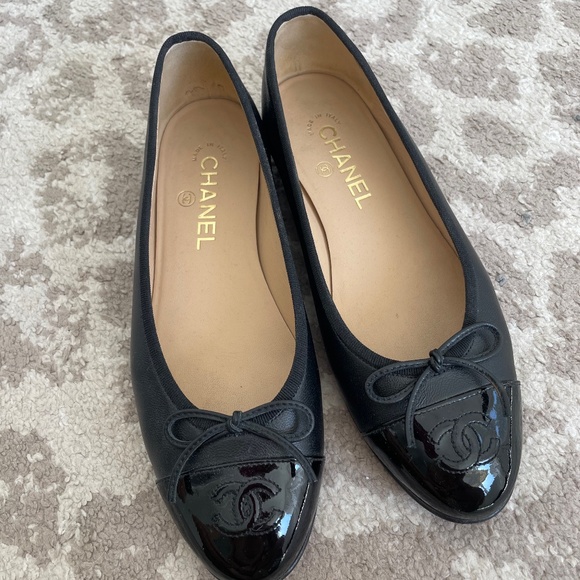 Chanel Leather Ballet Flat - Picture 1 of 4